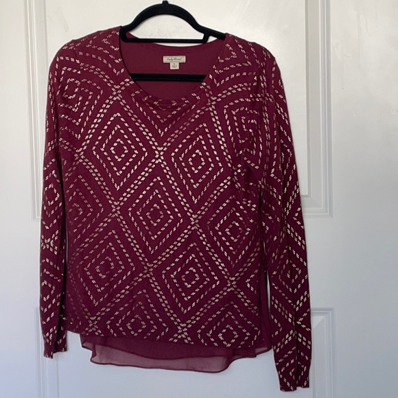 Lucky Brand Sweaters - Lucky Brand Wine Gold Split Hem Sweater